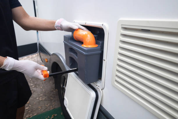 Portable Toilet Options We Offer in University City, MO