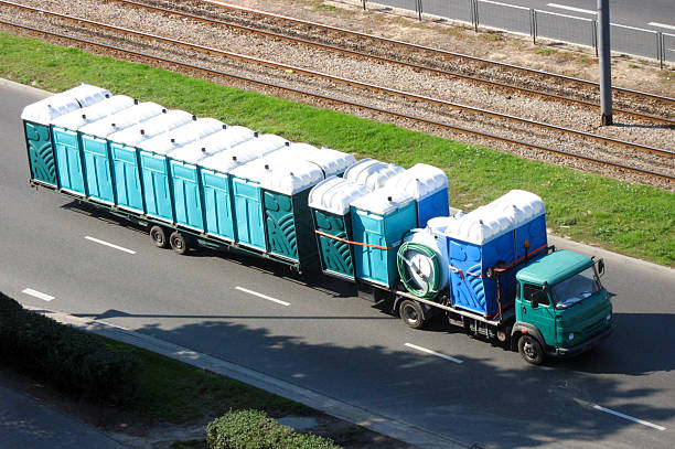 Best Portable toilet rental cost  in University City, MO